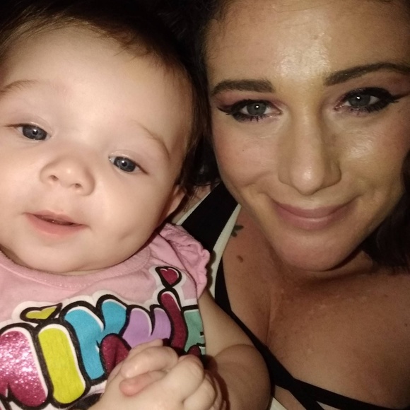 Meet your Posher, Michelle - Picture 3 of 7